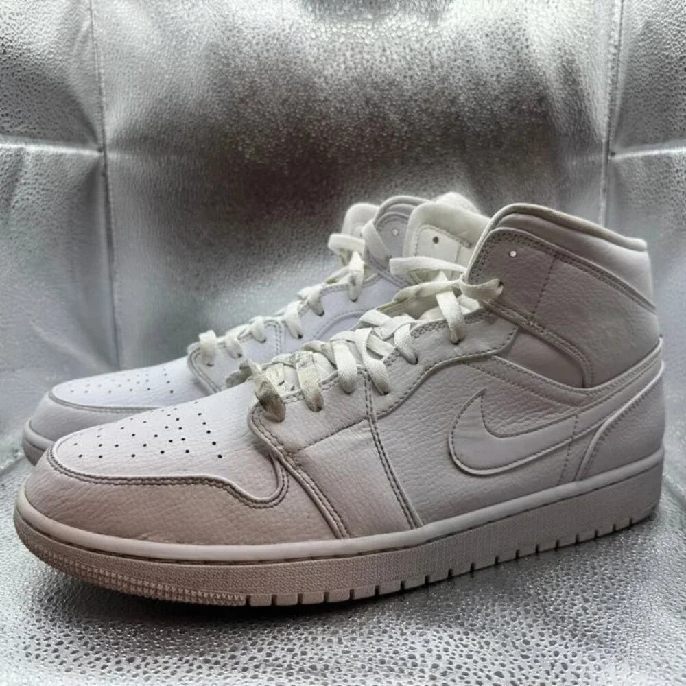 Nike product pair